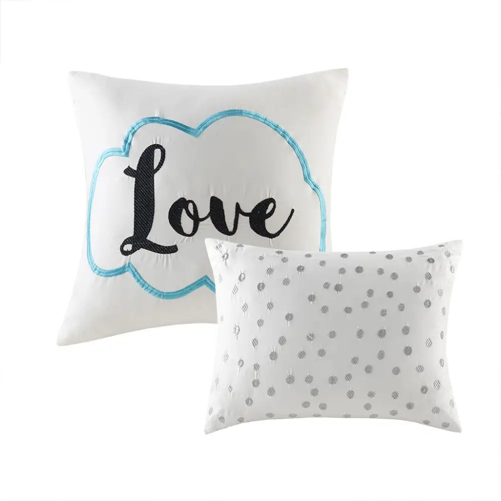 Decorative pillows on the Aqua Silver Geometric Twin Comforter Set with comforter set includes